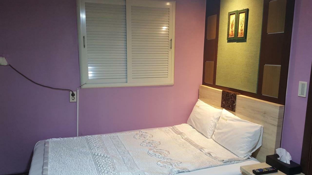 Umbrella Motel Сеул Экстерьер фото